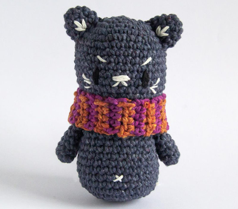 Lucky Cat Crochet Kit with Magnet