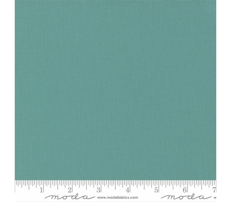 Bella Solid Quilt Cotton in Composed Teal