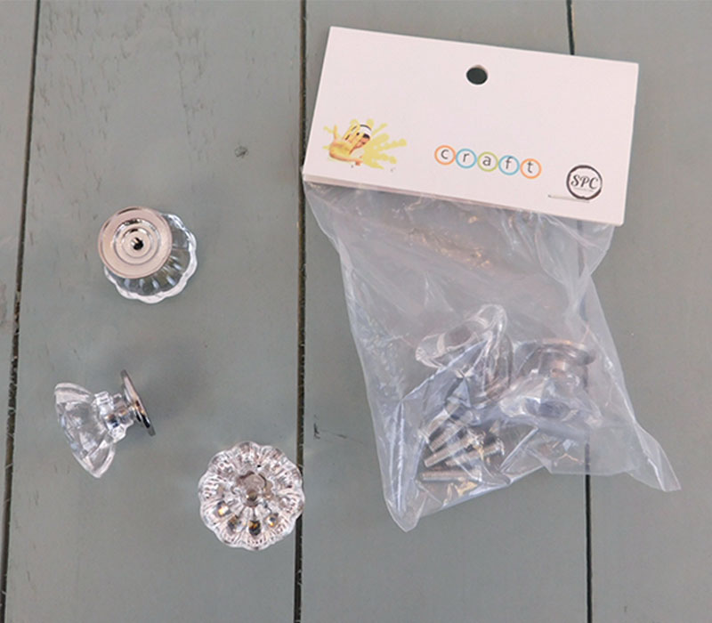 SPC Mini Clear Fountain Style Knobs - 5 Piece