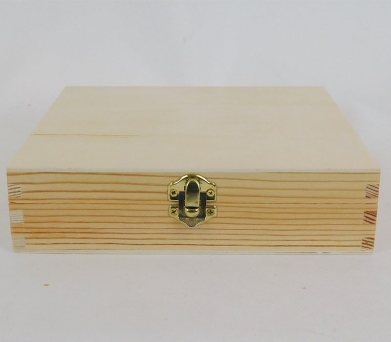 MakerFlo Crafts Cigar Boxes, Pine Wood, Case of 24 in Natural Unfinished