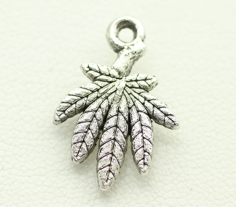 Charm - Marijuana Leaf - Antique Silver Plated