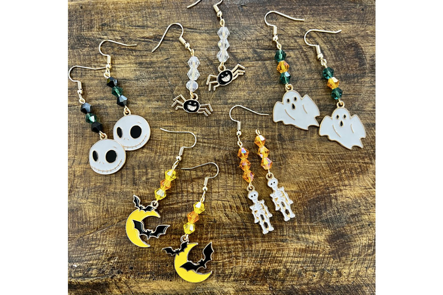 DIY Halloween earrings in-store event.