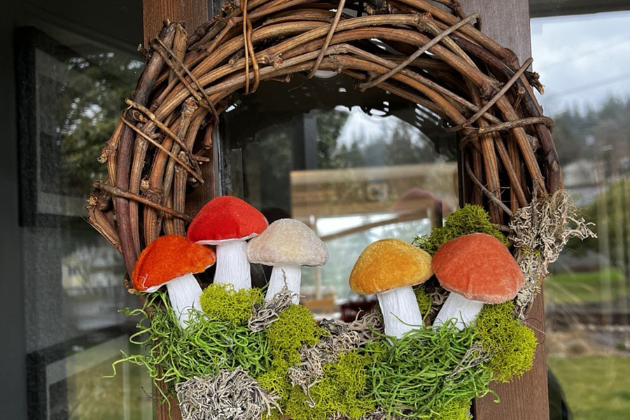 DIY Mushroom Wreath