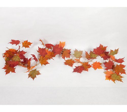 Maple Garland - 6'