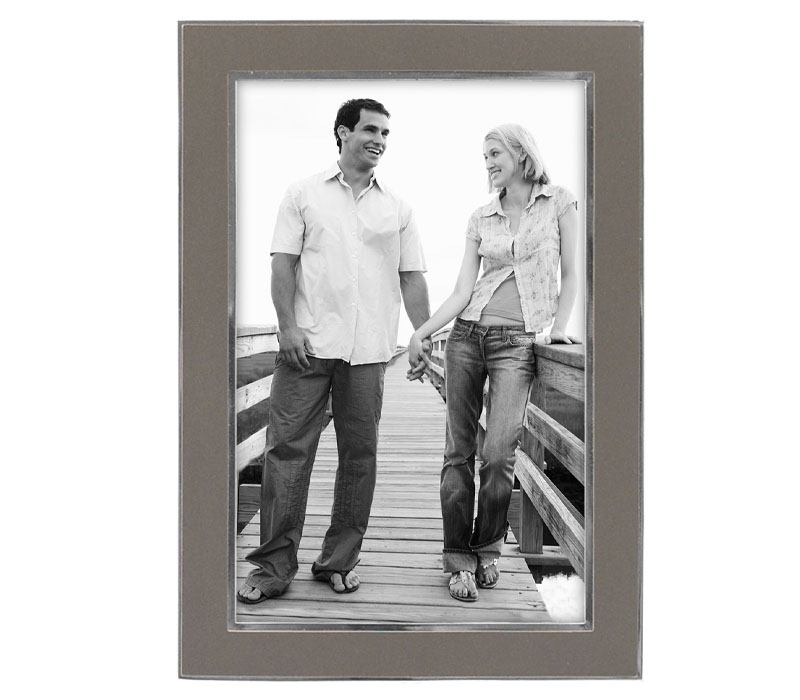 Picture Frame - Matte Silver Sleek 4-inch x 6-inch