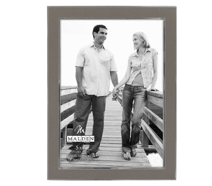 Picture Frame - Matte Silver Sleek 5-inch x 7-inch