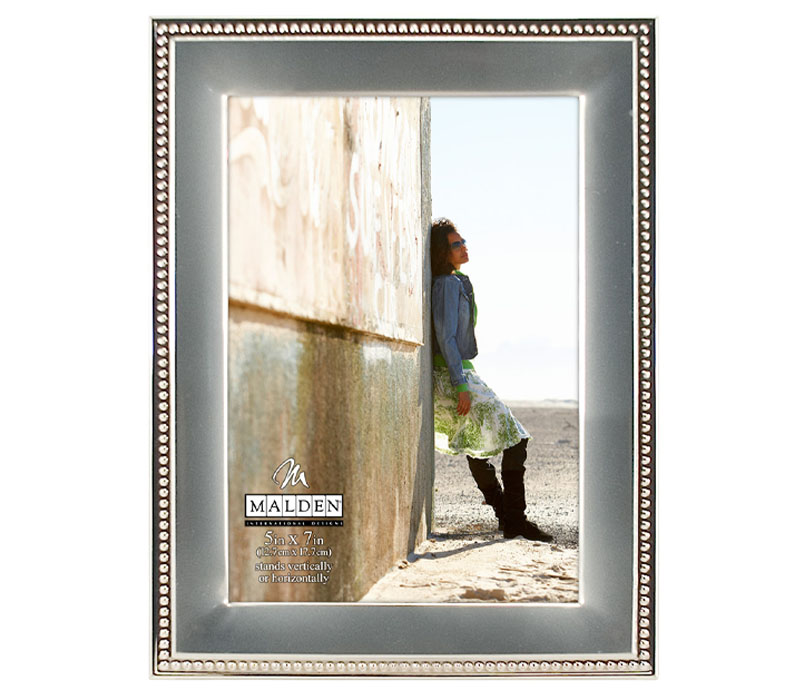 Picture Frame - Silver Metal 5-inch x 7-inch