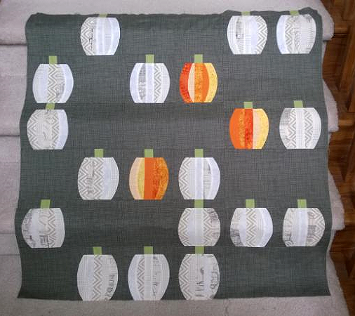 Make a Mini Pumpkins Quilt with a QCR